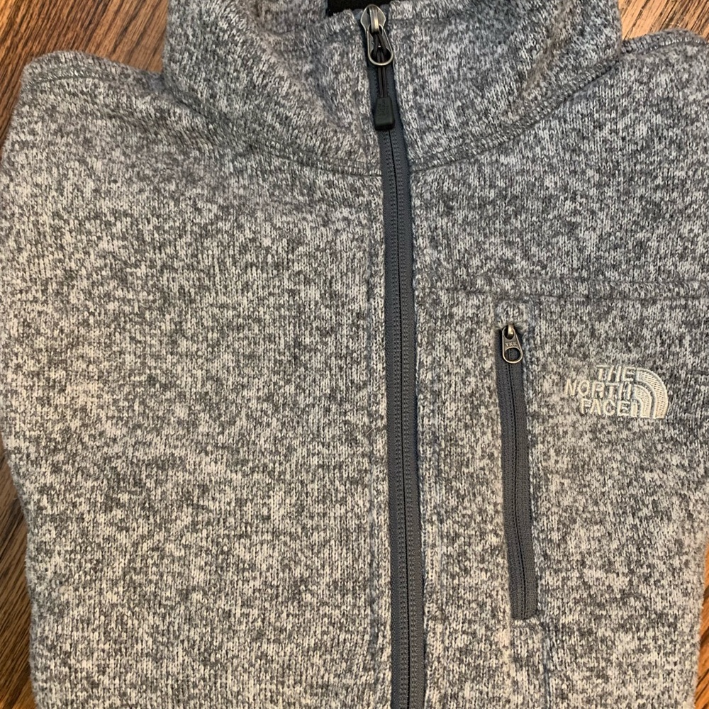 The North Face 1/4-Zip Pullover, M